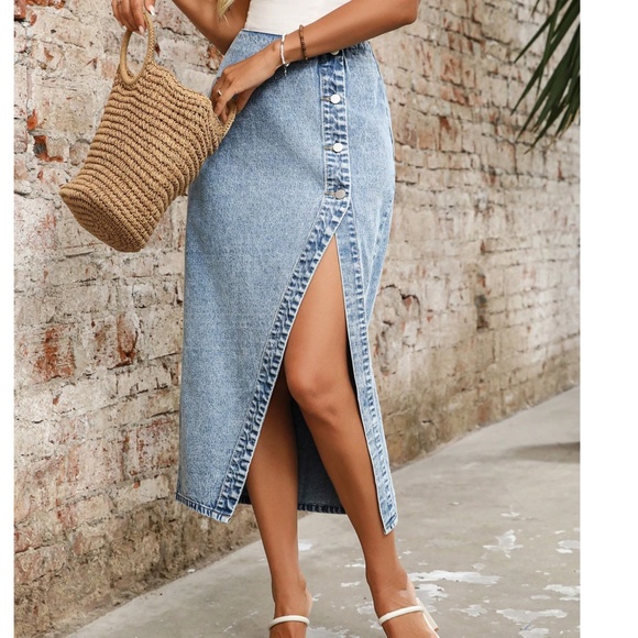 Western Light Wash Button Split Hem Midi Denim Jean Skirt - Picture 4 of 5